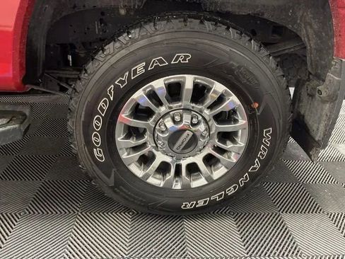 Used 2022 Ford F250 XLT w/ XLT Premium Package image 21