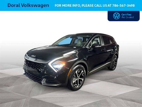 Used 2023 Kia Sportage EX image 4