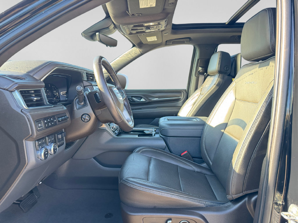 Used 2023 GMC Yukon Denali w/ Denali Reserve Package AWD/4WD image 20