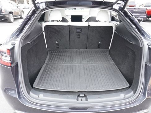 Used 2024 Tesla Model Y Long Range image 6