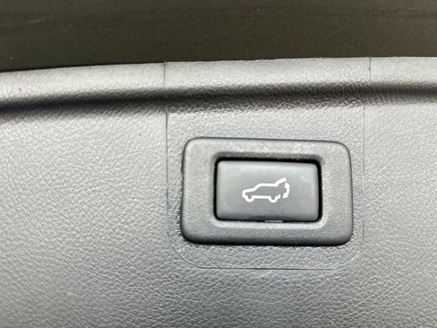 Used 2018 Subaru Outback 2.5i Limited image 34