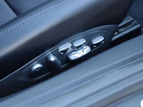 Used 2017 Porsche 718 Boxster S image 35