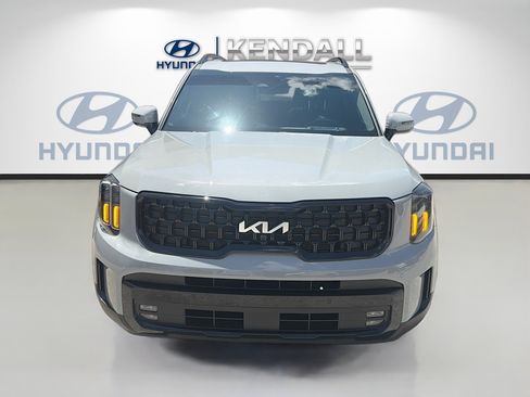 Used 2024 Kia Telluride SX Prestige X-Pro AWD/4WD image 2