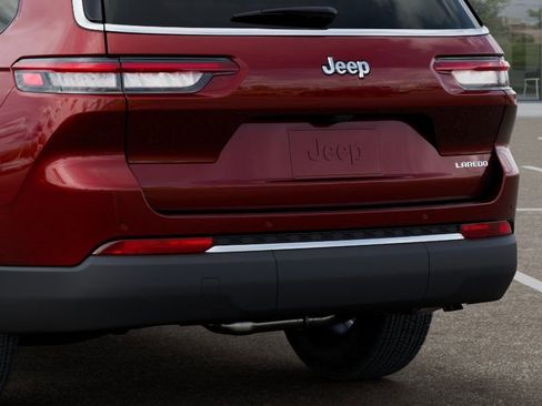 New 2026 Jeep Grand Cherokee L Laredo RWD image 13