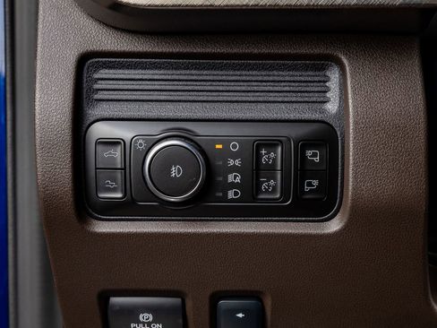 Used 2026 Ford F350 King Ranch w/ FX4 Off-Road Package image 22