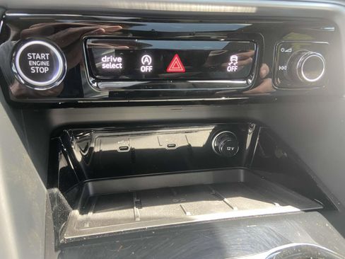New 2025 Audi Q5 Premium Plus image 27
