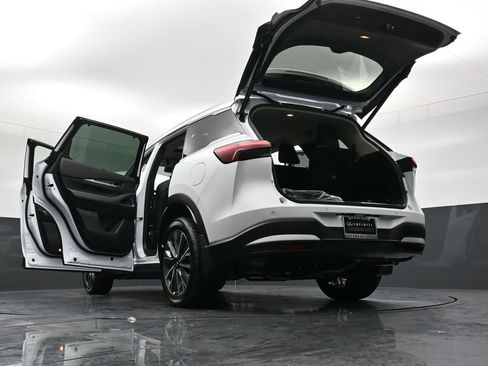 New 2026 INFINITI QX60 Luxe w/ Cargo Package image 40