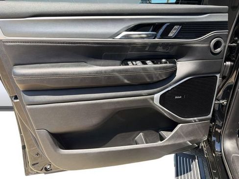 New 2026 Jeep Grand Wagoneer Limited AWD/4WD image 14