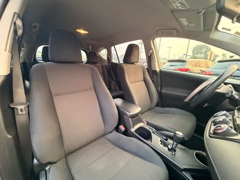 Used 2015 Toyota RAV4 LE AWD/4WD image 23