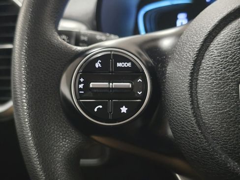 Used 2024 Kia Soul LX w/ Option Group 015 image 30