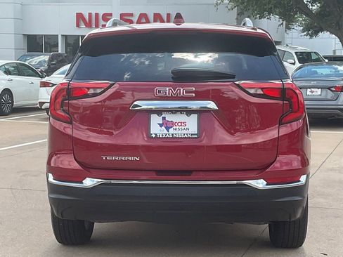Used 2019 GMC Terrain SLT w/ Preferred Package FWD image 5