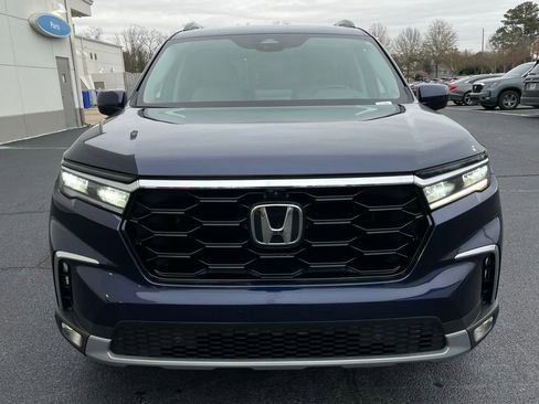 Certified 2023 Honda Pilot Elite image 9