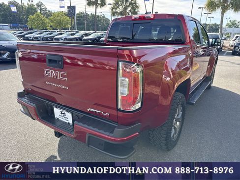 Used 2021 GMC Canyon AT4 w/ Trailering Package AWD/4WD image 4