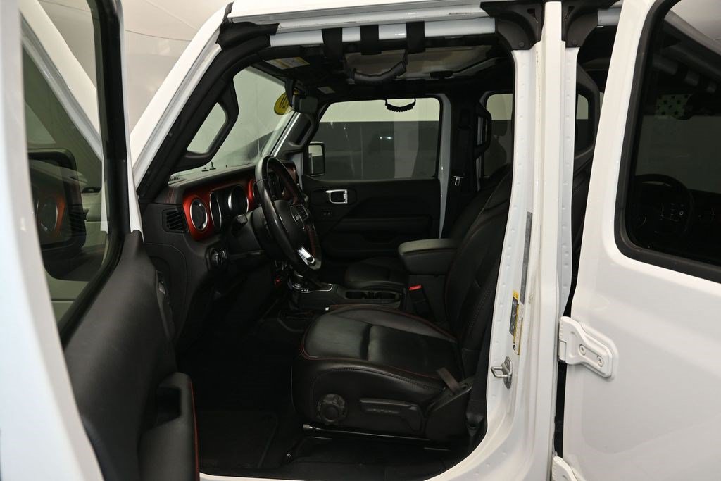 Used 2020 Jeep Wrangler Unlimited Rubicon AWD/4WD image 17