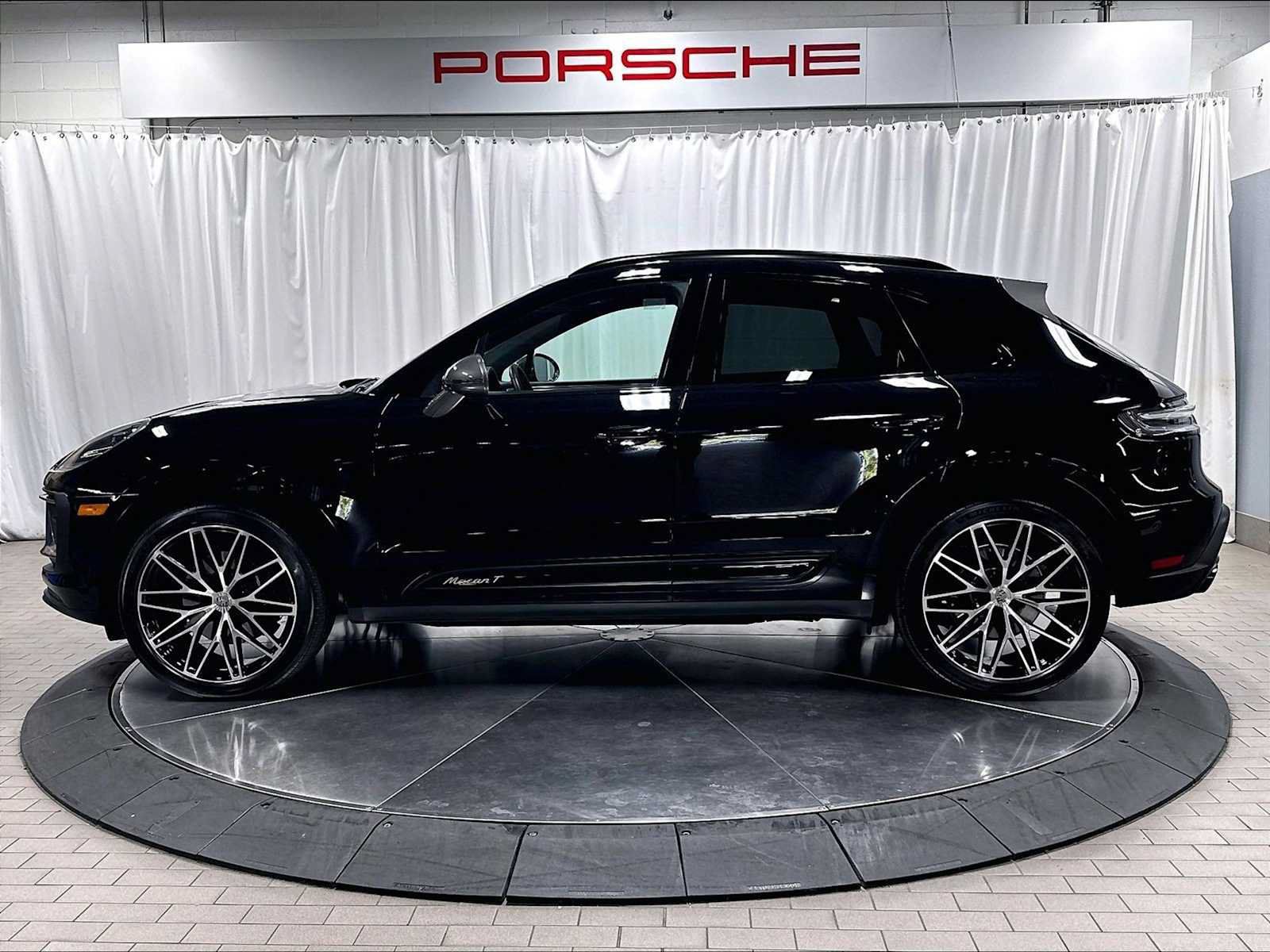 Used 2026 Porsche Macan Turbo AWD/4WD image 2