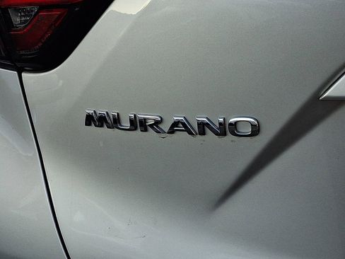 Used 2023 Nissan Murano SV image 29