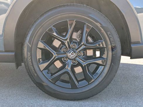 Certified 2025 Honda HR-V Sport image 13