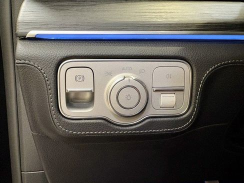 New 2026 Mercedes-Benz GLS 580 GLS 580 image 19