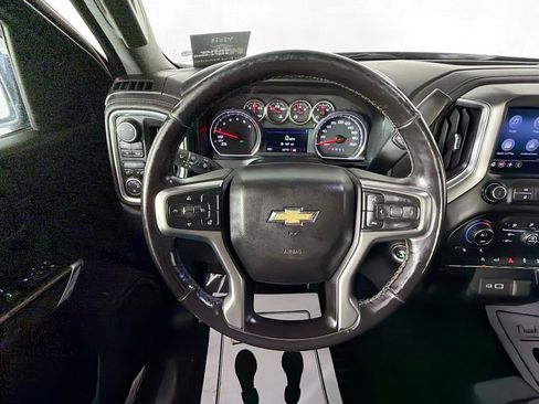 Used 2019 Chevrolet Silverado 1500 LT image 11