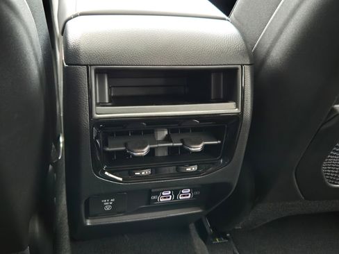 New 2025 Jeep Grand Cherokee image 24