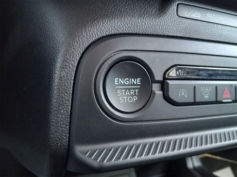 Used 2025 Ford Bronco Sport Badlands image 24