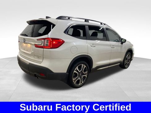 Used 2025 Subaru Ascent Limited AWD/4WD image 4