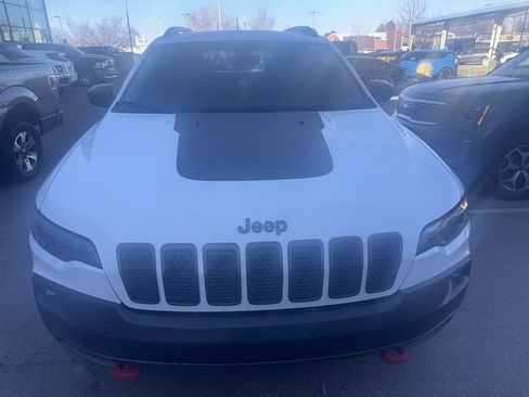 Used 2019 Jeep Cherokee Trailhawk w/ Comfort/Convenience Group image 4