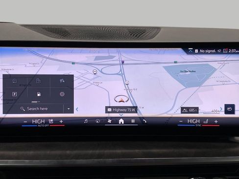 Certified 2025 BMW X7 xDrive40i w/ Premium Package image 27