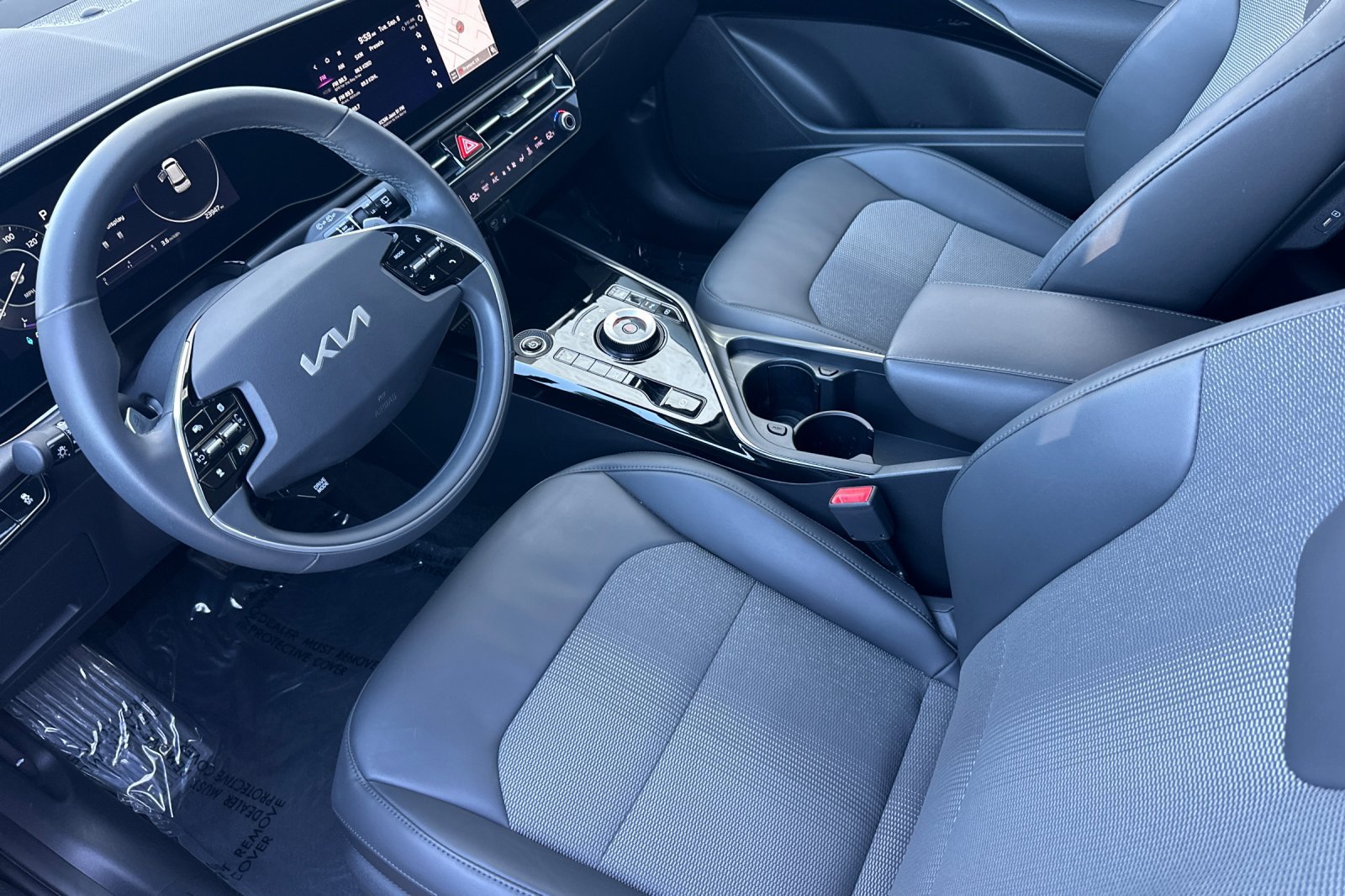 Used 2023 Kia Niro Wind FWD image 10