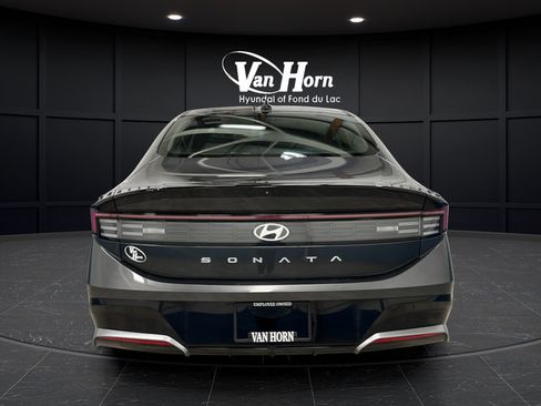 Used 2025 Hyundai Sonata SEL FWD image 6