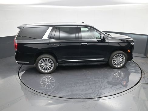 Used 2024 Cadillac Escalade Premium Luxury w/ LPO, Floor Liner Package image 34