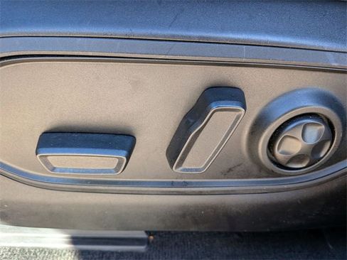 Certified 2023 Jeep Grand Cherokee L Laredo image 13