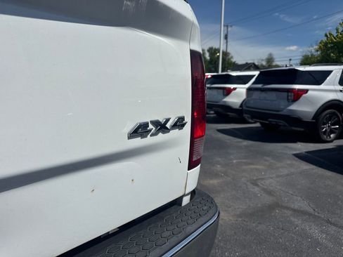 Used 2014 RAM 2500 SLT AWD/4WD image 12
