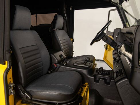 Used 1997 Land Rover Defender 90 image 57