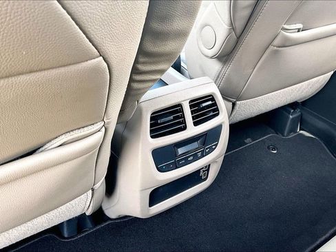 Used 2019 Honda Pilot EX-L image 10