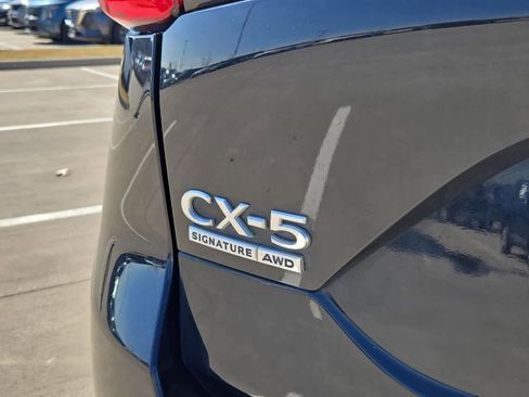 Used 2023 MAZDA CX-5 Signature image 11