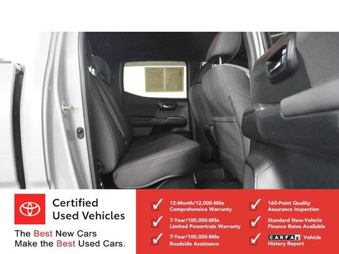 Certified 2018 Toyota Tacoma TRD Off-Road w/ Technology Package AWD/4WD image 9