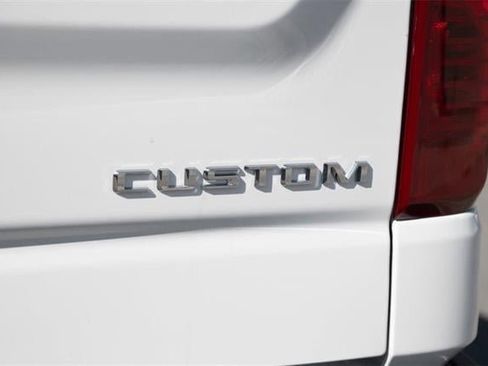 New 2025 Chevrolet Silverado 1500 Custom image 13