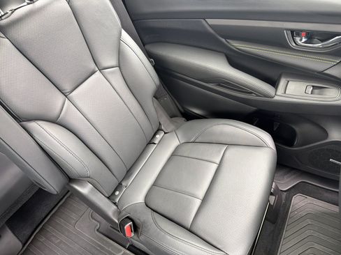 Used 2025 Subaru Ascent Bronze Edition w/ Onyx Package AWD/4WD image 14