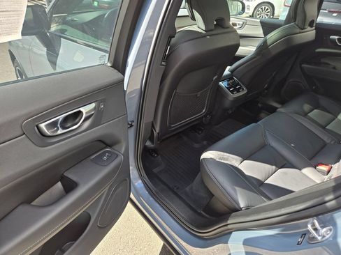 Certified 2024 Volvo XC60 B5 Ultimate w/ Protection Package Premier AWD/4WD image 14