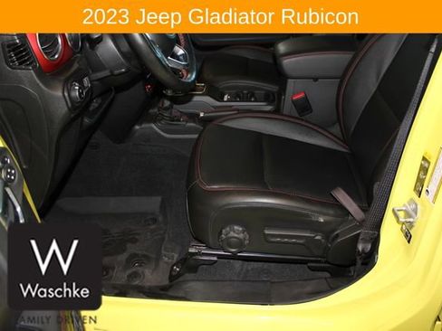 Used 2023 Jeep Gladiator Rubicon w/ LED Lighting Group image 16