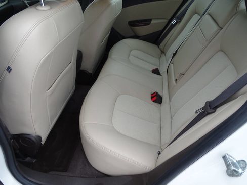 Used 2016 Buick Verano Convenience image 25