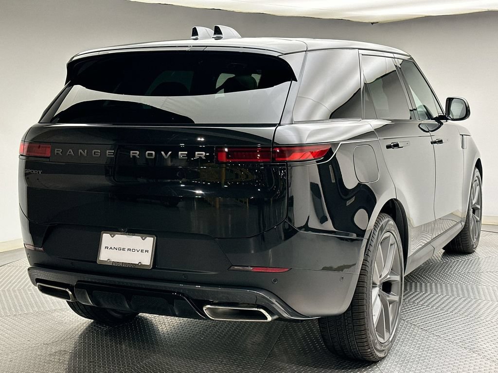New 2026 Land Rover Range Rover Sport SE AWD/4WD image 11