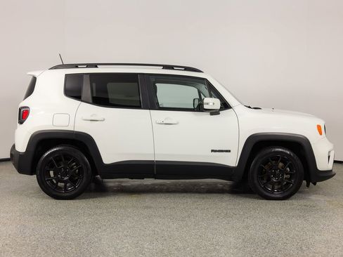 Used 2020 Jeep Renegade Altitude image 9