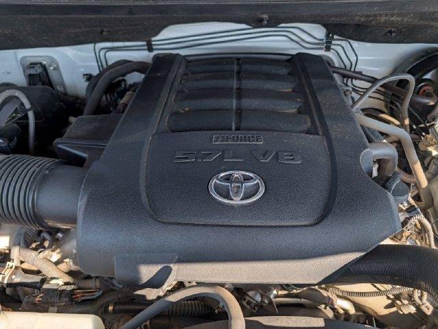 Used 2021 Toyota Tundra SR5 w/ SR5 Leather Package AWD/4WD image 22