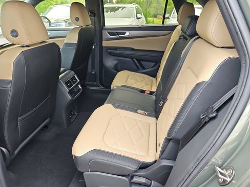 New 2026 Volkswagen Atlas Cross Sport SE AWD/4WD image 21