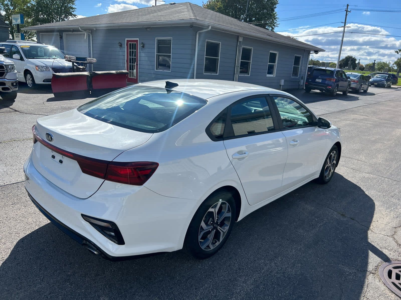 Used 2020 Kia Forte LXS FWD image 7