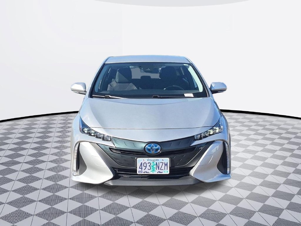 Used 2022 Toyota Prius Prime LE FWD image 9