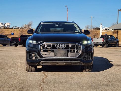 Used 2022 Audi Q8 Premium Plus image 2