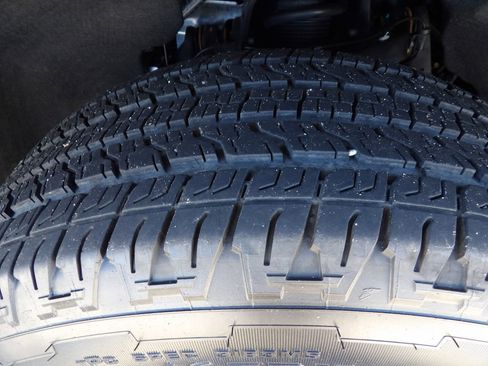 Used 2023 Chevrolet Colorado W/T image 53